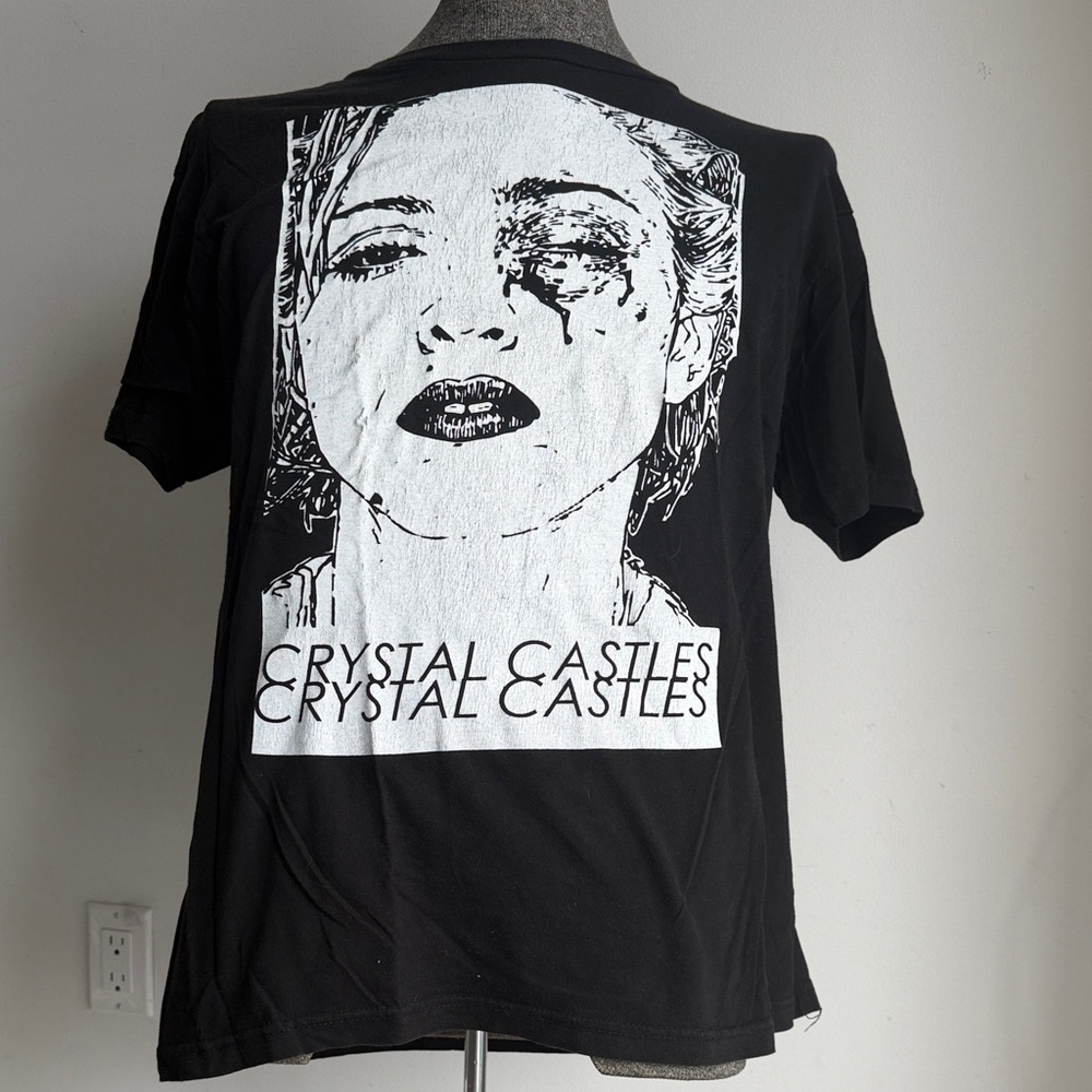 Black Crystal Castles 2008 Tour Graphic T-Shirt